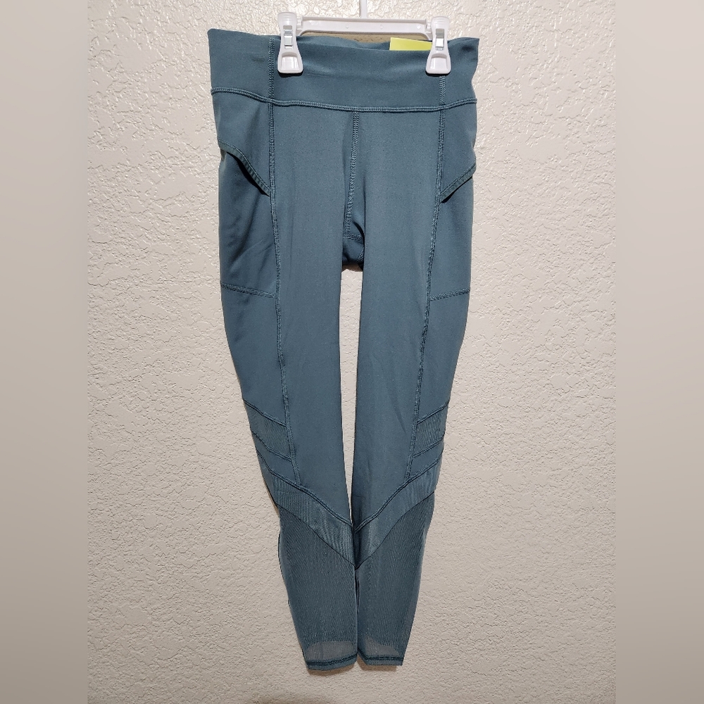 All in motion legging size L